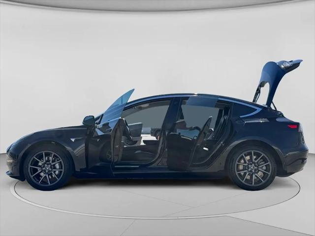 2020 Tesla Model 3 Standard Range Rear-Wheel Drive