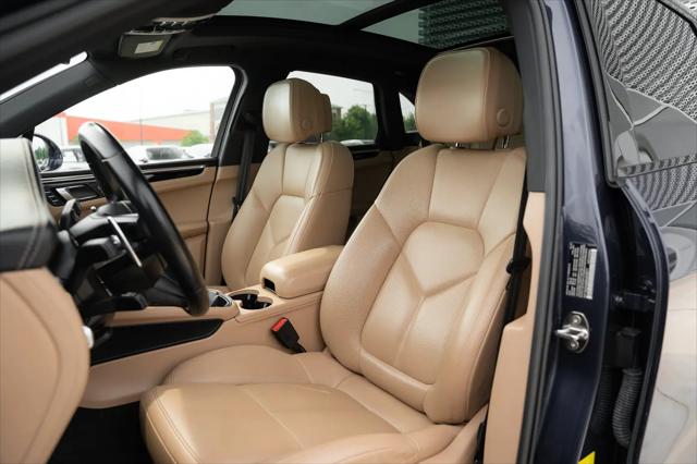 2022 Porsche Macan S
