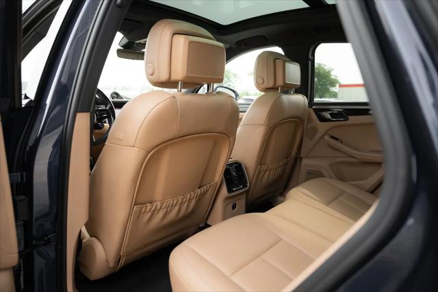 2022 Porsche Macan S