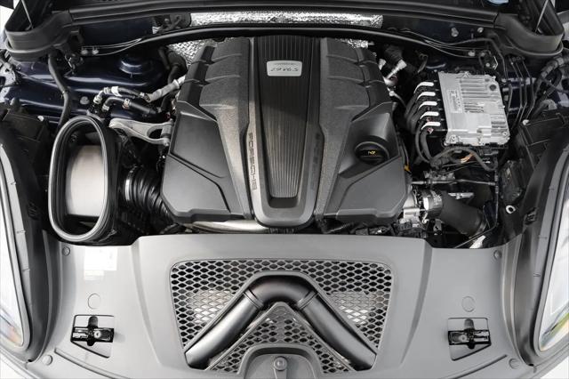 2022 Porsche Macan S