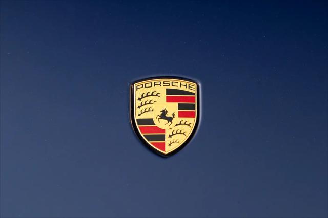 2022 Porsche Macan S
