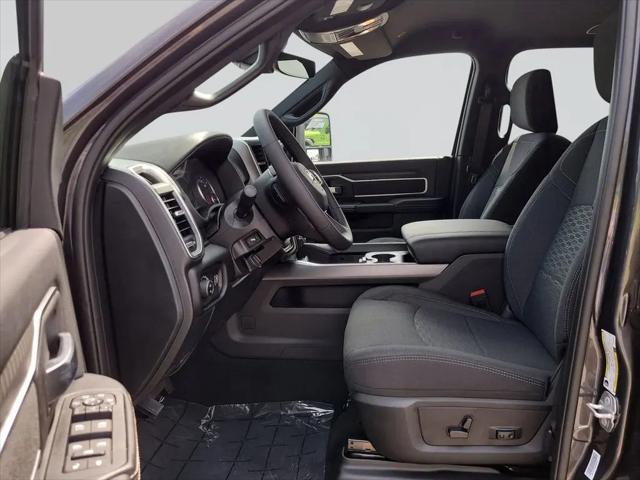 2026 Ram 2500 Big Horn Crew Cab 4x4 64 Box
