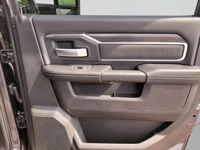 2026 Ram 2500 Big Horn Crew Cab 4x4 64 Box