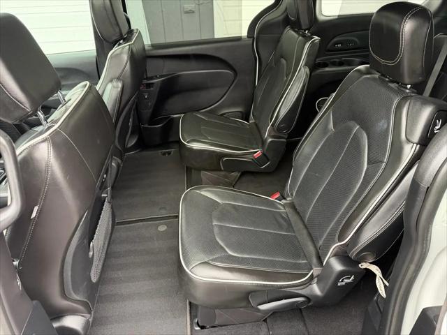 2021 Chrysler Pacifica Limited AWD