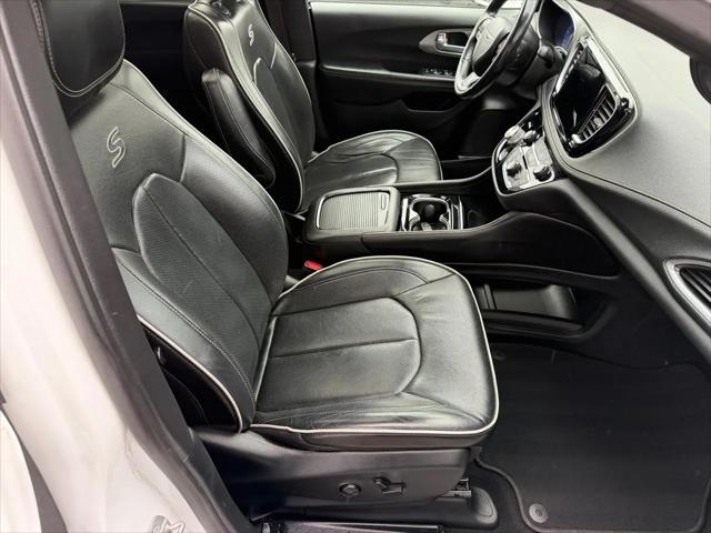 2021 Chrysler Pacifica Limited AWD