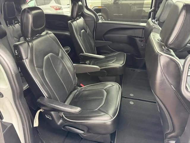 2021 Chrysler Pacifica Limited AWD
