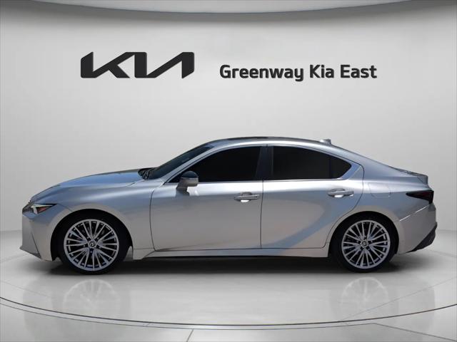 2023 Lexus IS 300 IS 300