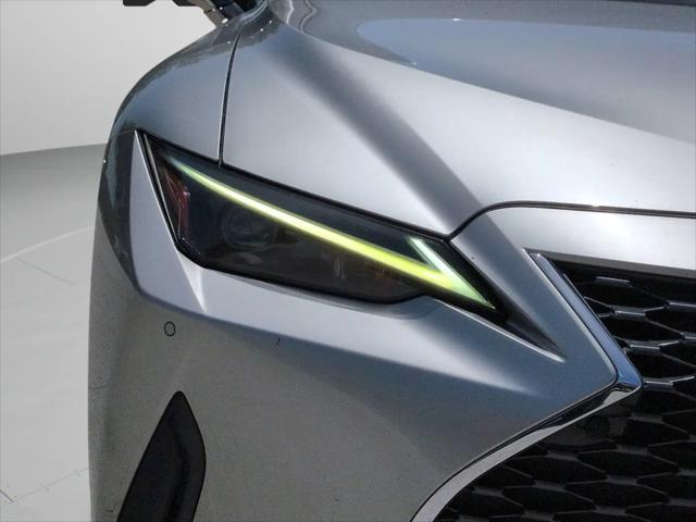 2023 Lexus IS 300 IS 300