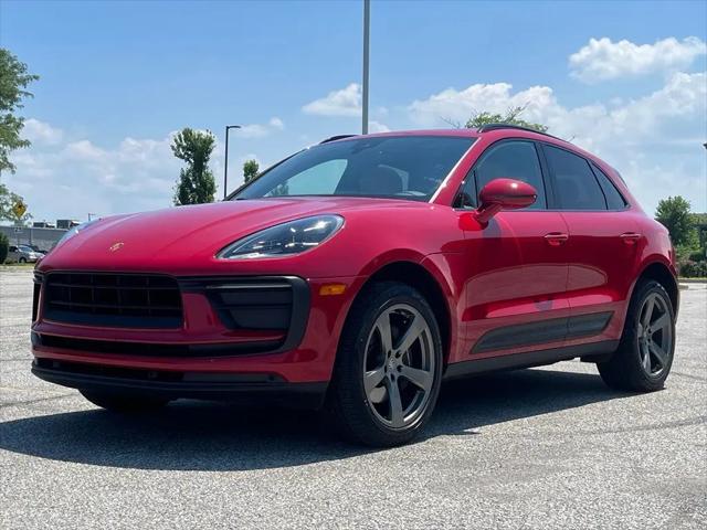 2022 Porsche Macan Macan