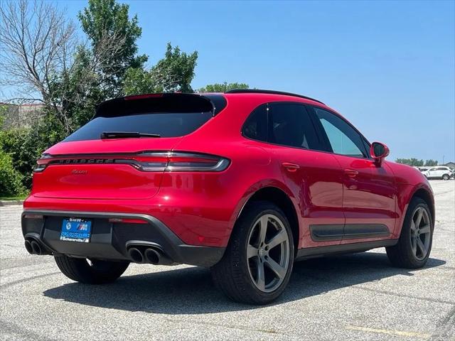 2022 Porsche Macan Macan