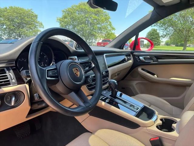 2022 Porsche Macan Macan