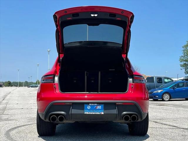 2022 Porsche Macan Macan