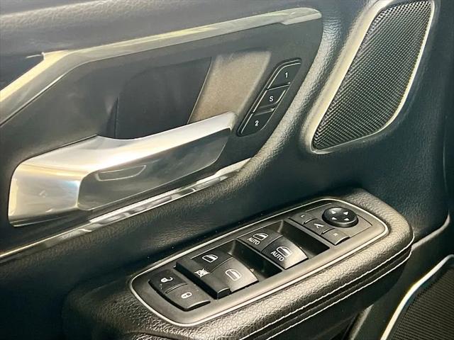 2021 Ram 1500 Laramie Crew Cab 4x2 57 Box