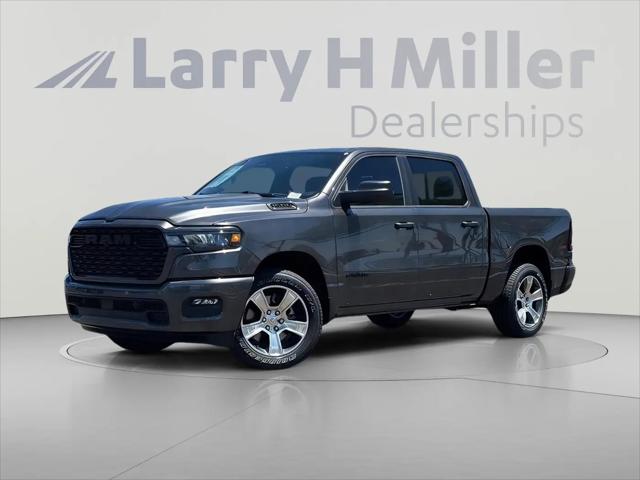 2026 Ram 1500 Express Crew Cab 4x2 57 Box