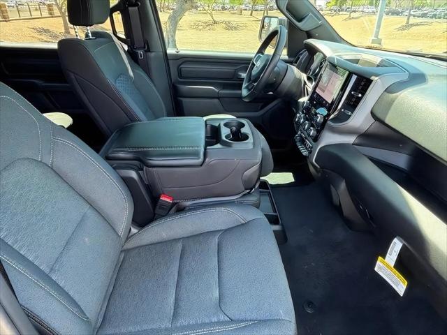 2026 Ram 1500 Express Crew Cab 4x2 57 Box