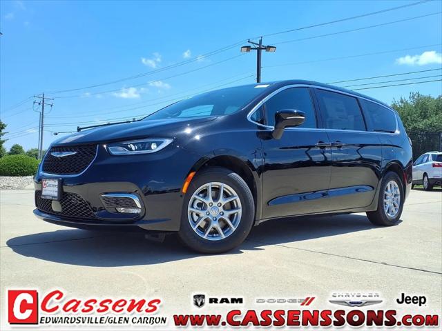 2026 Chrysler Pacifica Select for sale in Glen Carbon, IL