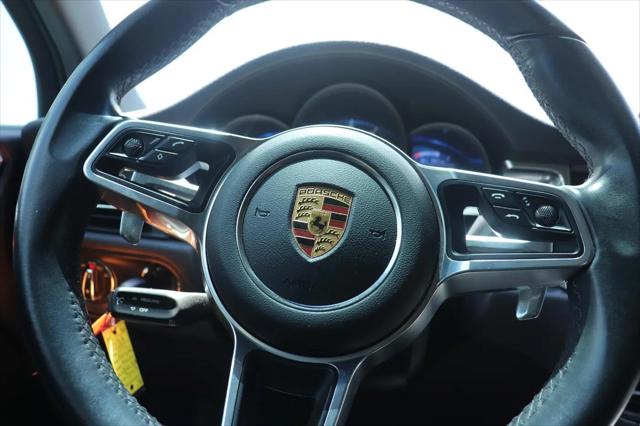 2021 Porsche Macan Macan