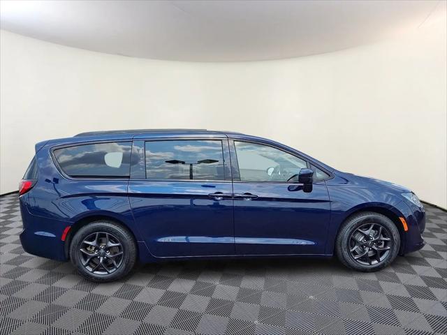 2020 Chrysler Pacifica Touring L Plus