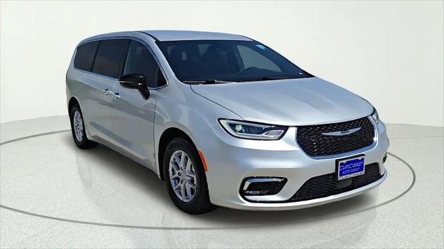2026 Chrysler Pacifica Select for sale in Richardson, TX