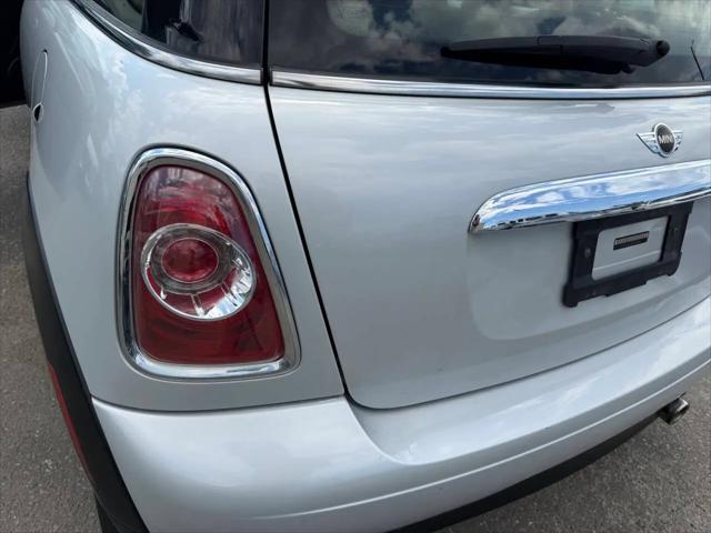 2011 MINI Cooper Cooper