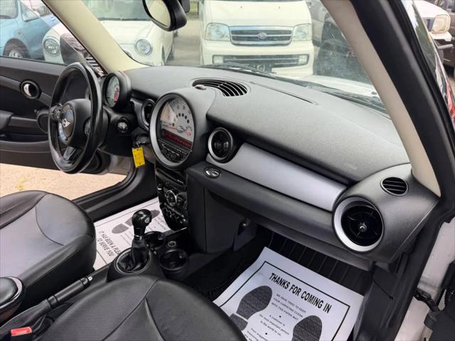 2011 MINI Cooper Cooper