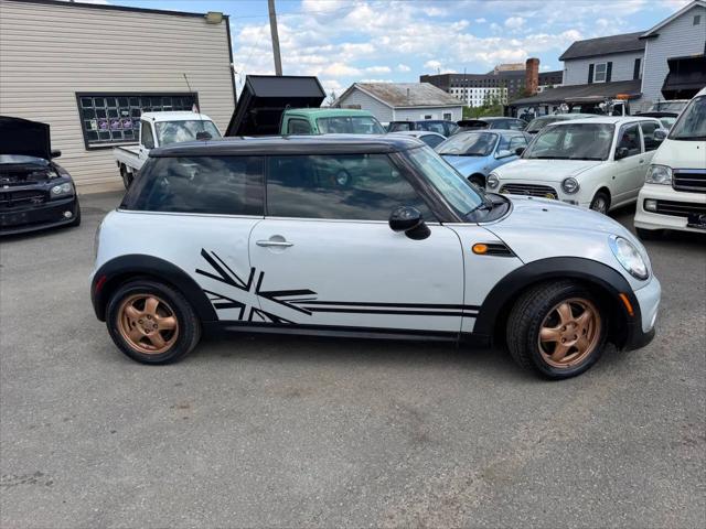 2011 MINI Cooper Cooper
