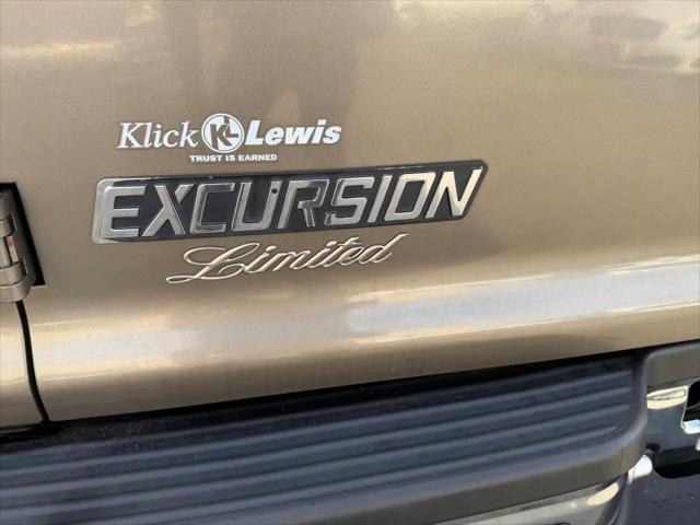 2004 Ford Excursion Limited