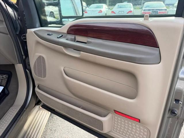 2004 Ford Excursion Limited