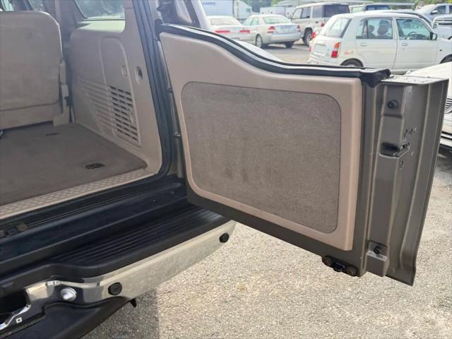 2004 Ford Excursion Limited