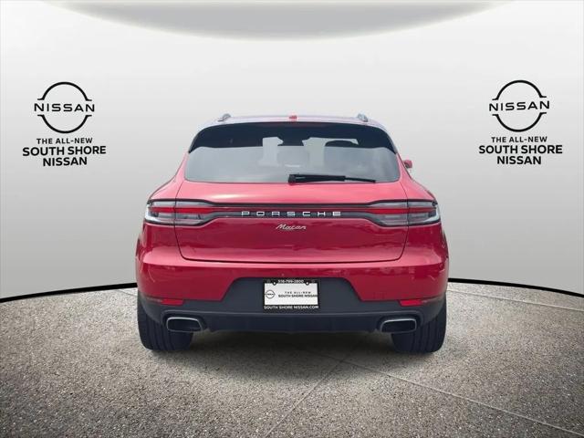 2021 Porsche Macan Macan
