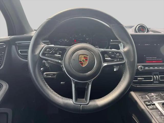 2021 Porsche Macan Macan
