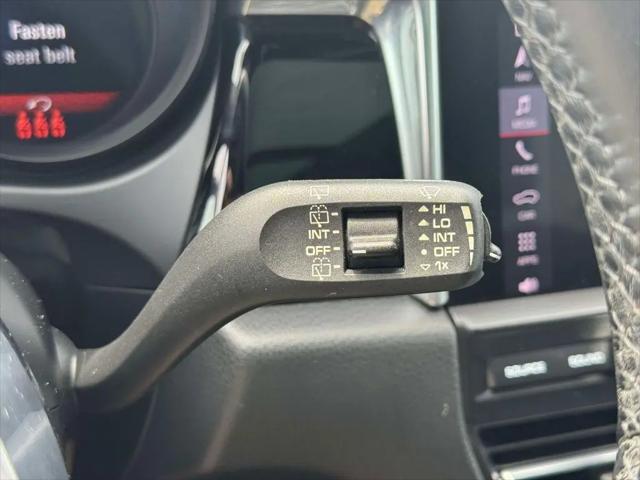 2021 Porsche Macan Macan