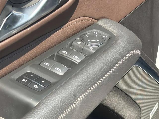 2021 GMC Yukon 4WD Denali