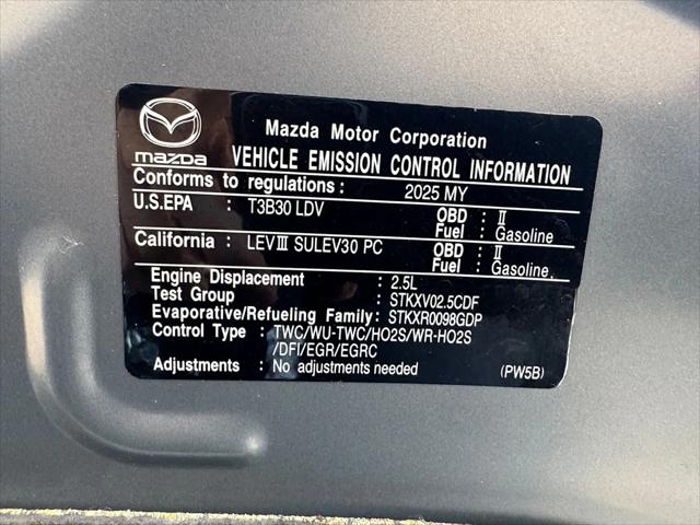 2025 Mazda Mazda3 2.5 S Carbon Edition