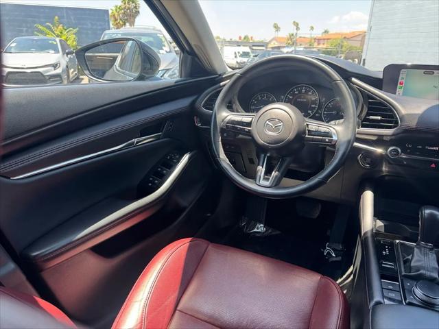 2025 Mazda Mazda3 2.5 S Carbon Edition