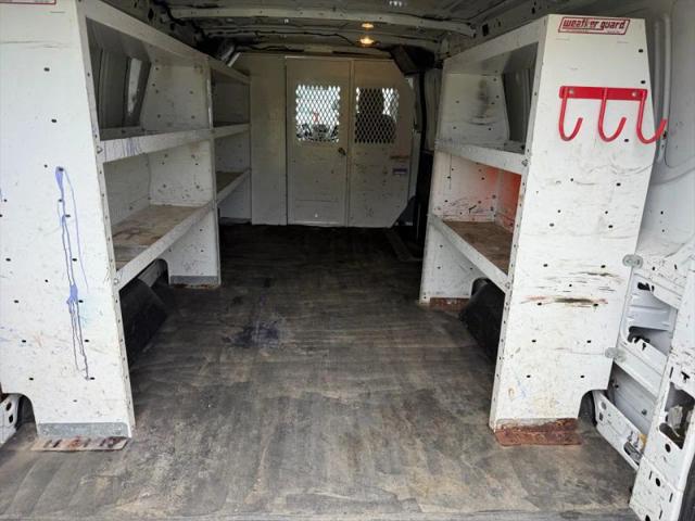 2015 Ford Transit w/60/40 Side Door w/LWB