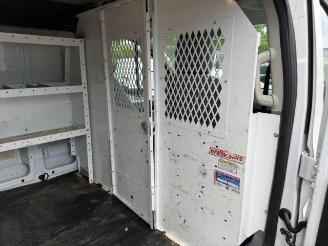 2015 Ford Transit w/60/40 Side Door w/LWB