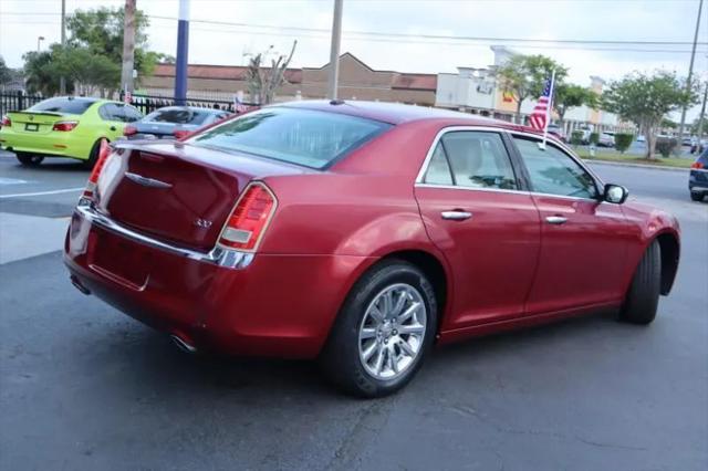 2011 Chrysler 300 Limited