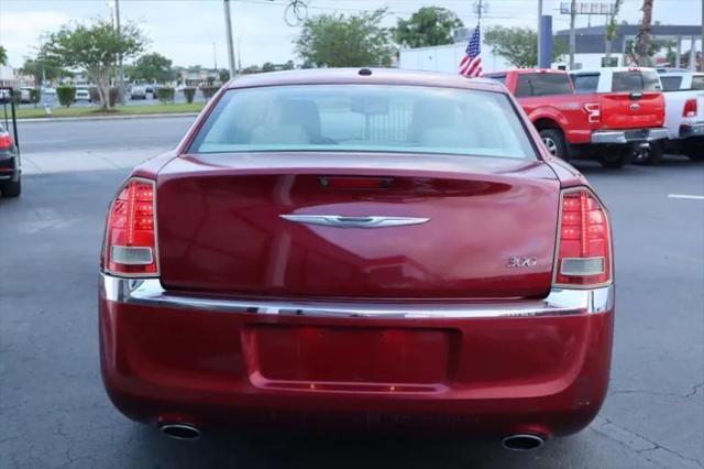 2011 Chrysler 300 Limited
