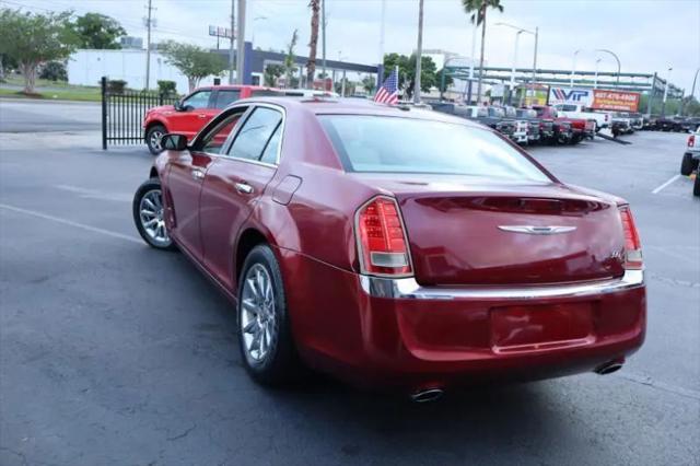 2011 Chrysler 300 Limited