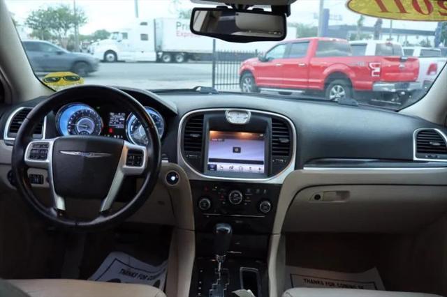 2011 Chrysler 300 Limited