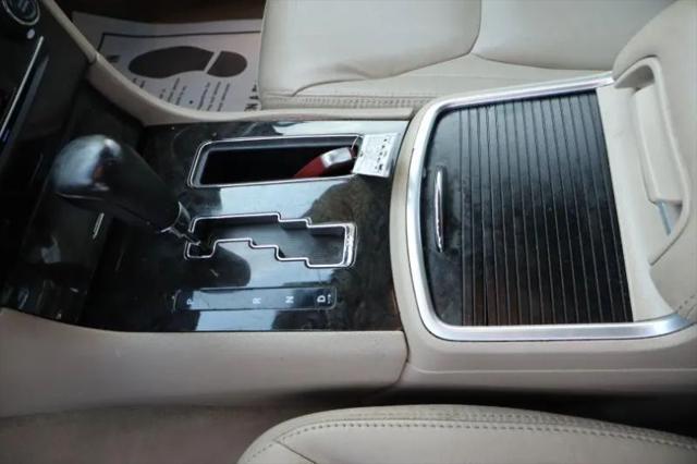 2011 Chrysler 300 Limited