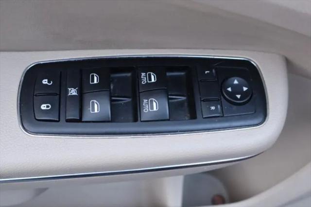2011 Chrysler 300 Limited