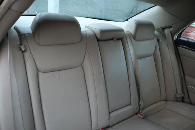 2011 Chrysler 300 Limited