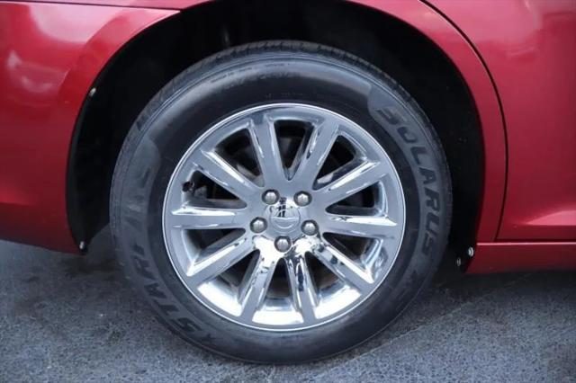 2011 Chrysler 300 Limited