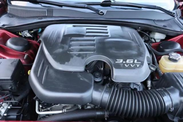 2011 Chrysler 300 Limited