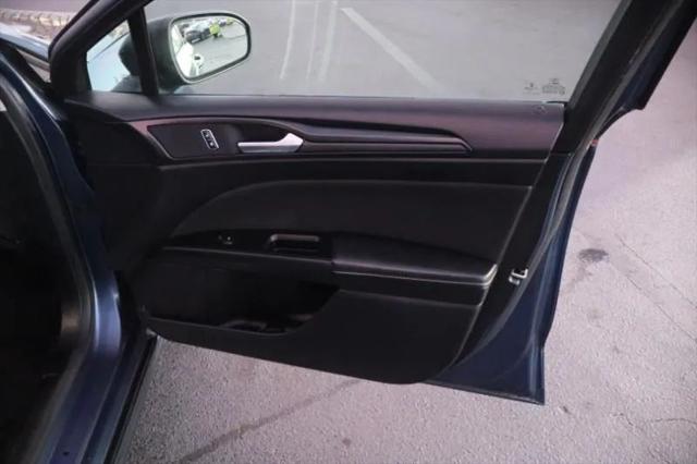 2018 Ford Fusion SE