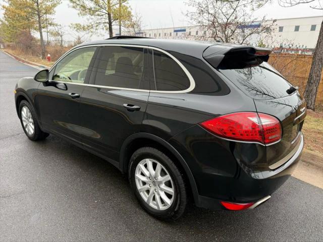 2012 Porsche Cayenne Base