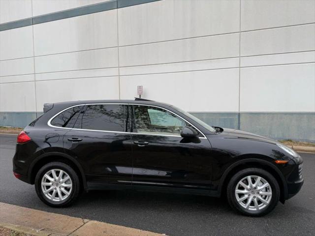 2012 Porsche Cayenne Base