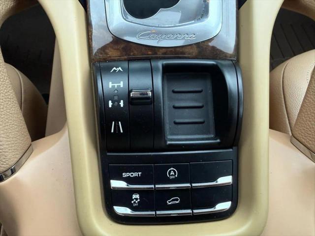 2012 Porsche Cayenne Base